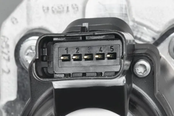 VALVOLA EGR per CITROEN, FIAT, FORD, PEUGEOT 1.6HD